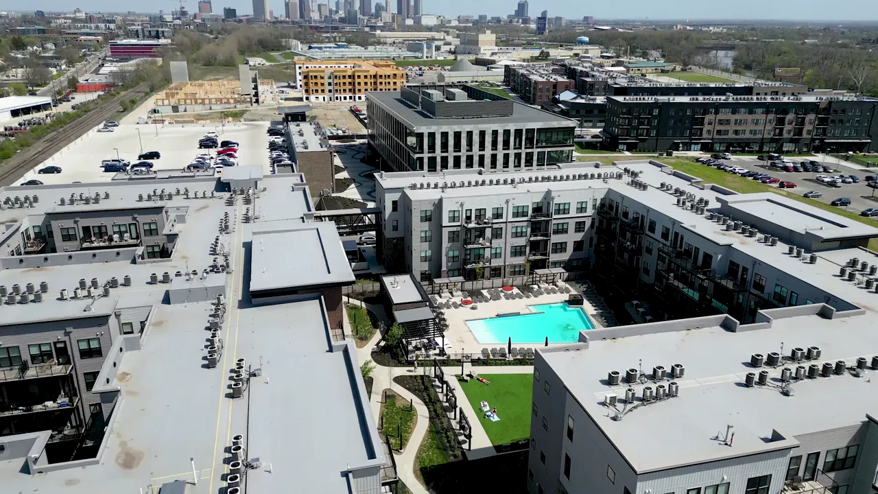 Grandview Crossing Apartments | GVX Modern Urban Living Columbus, OH